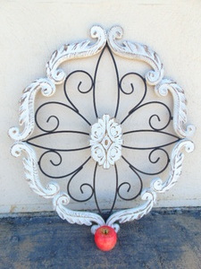 lot 409 image: HOBBY LOBBY Whitewash Medallion Wood Wall Decor