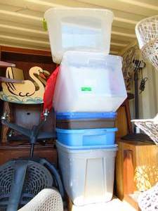 lot 453 image: Storage Totes