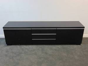 lot 38 image: Ikea Besta Burs TV Unit in Gloss Black