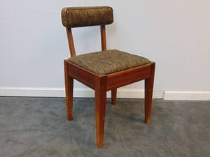 lot 456 image: Amazing MID CENTURY Chair - Built in Storage Seat - VGC - HANDY AND COLLECTIBLE