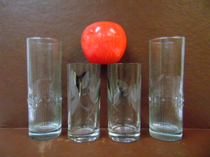 lot 425 image: Two Pairs of Mid Century Glasses