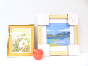lot 418 image: Nature Themed Wall Decor