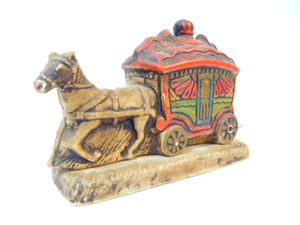 lot 429 image: Vintage Horse & Carriage Incense Burner