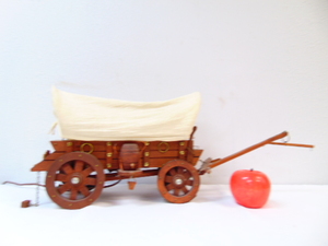 lot 446 image: Covered Wagon Lamp - Fantastic Americana Folk Art