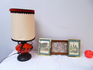 lot 561 image: Lot with Cute Vintage Art Prints and Mid Century Small Lamp