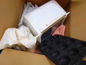 lot 563 image: Large Kitchen Lot- Toaster Oven BakewareEct.- As Is