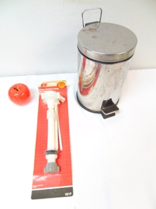 lot 553 image: Water Control Valve & Mini Trash Can - Bathroom Supply