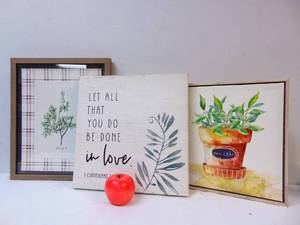 lot 609 image: Large Lot of Plant Themed Wall Decor- Kirkland