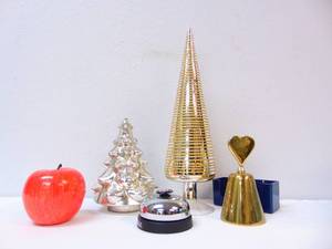 lot 621 image: Vintage Decor Lot- Bells Christmas Trees
