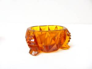 lot 639 image: Mid Century Master Amber Glass Salt Celler- 1940s
