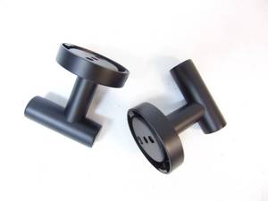 lot 659 image: NEW Bath TowelRobe Hooks- Matte Black Modern Style- 2