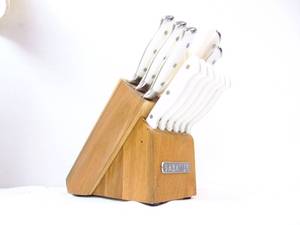 lot 664 image: Sabatier (France) Knife Block Set- White