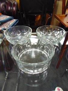 lot 533 image: Set of Three Large Glass Bowls