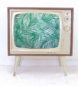 lot 23 image: Mid Century TV- Gutted