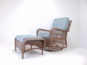 lot 79 image: Martha Stewart Living Swivel Glider Patio Chair with Ottoman