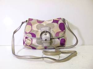 lot 225 image: Coach Soho Scarf Print Small Crossbody Bag F45644 Purple & Gray