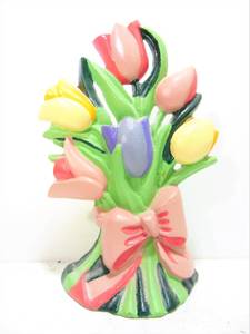 lot 540 image: Vintage Tulip Cast Iron Painted Metal Doorstop, Spring Bouquet of Flowers with Bow Door Stop