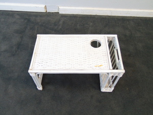 lot 669 image: Bamboo Breakfast in Bed Tray- White