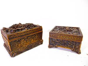 lot 169 image: Resin Floral Lidded Trinket Boxes- SO MUCH DETAIL