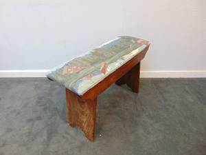 lot 503 image: Vintage Small Rustic Wood Bench