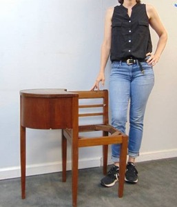 lot 506 image: Vintage wood Student Chair and Side Desk Combo