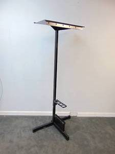 lot 501 image: Rack