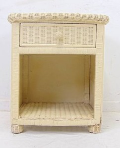 lot 487 image: White Wicker Nightstand