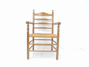 lot 286 image: Ethan Allen Rush Seat Ladder Back Chair in Very Nice Vintage Condition