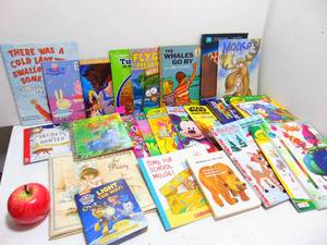 lot 455 image: Lot of Childrens Books #5