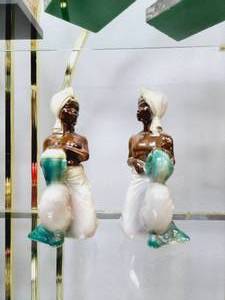 lot 22 image: Pair of Vintage Mid Century Arabian Ceramic Figurines  - Bookends