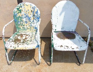 lot 304 image: Pair of Vintage Metal Patio Chairs