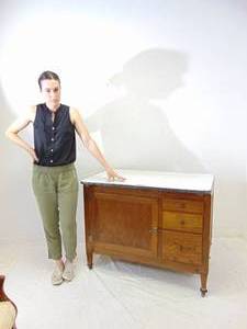 lot 228 image: Antique Oak and Enamel Top Bakers Cabinet on Wheels