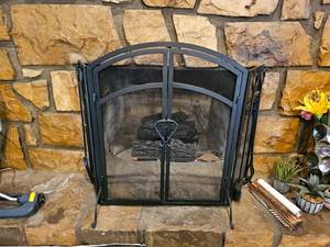 lot 309 image: Tri- Fold Fireplace Screen- Black