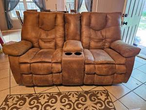 lot 315 image: Ashley Darshmore Glider Reclining Loveseat with Console - Almond