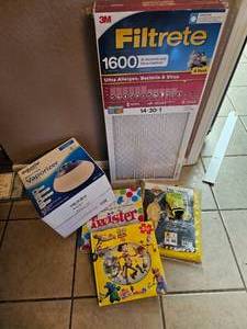 lot 324 image: Lot of Household Items Air Filter, Kids Games, and Diffuser