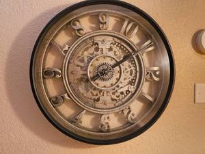 lot 409 image: Large Industrial Style Wall Clock
