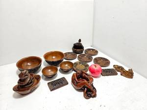 lot 261 image: Large Lot of Asian Decorative Accents- Resin Bowls, Plates, Candle Holders, Ect.