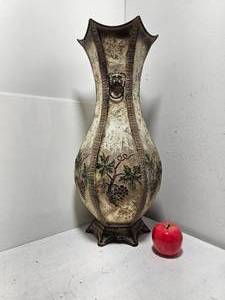 lot 263 image: Decorative Brown Embossed Metal FloorTabletop Vase