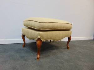 lot 384 image: Queen Anne Style Ottoman with Wood Legs