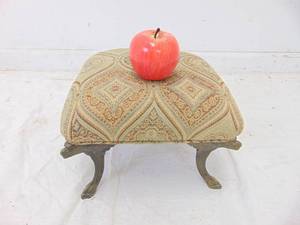 lot 142 image: Small Vintage Iron Footstool