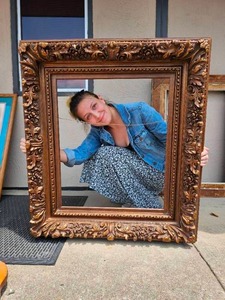 lot 594 image: Ornate Large Golden Picture Frame
