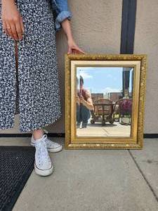lot 596 image: Stunning Vintage Mirror in Ornate Gold Frame