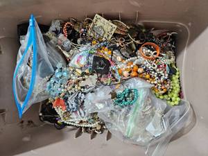 lot 499 image: HUGE Tote of VintageNewer Fashion Jewelry