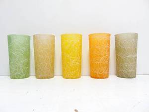 lot 64 image: Mid Century 1950s Brown Rubberized Spaghettis String Tumbler SET of 5- Multi-color