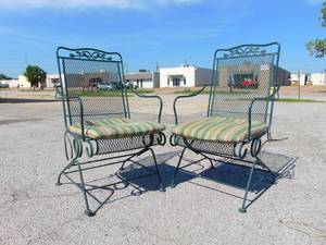 lot 51 image: Pair of Vintage Patio Chairs Bouncy Russell Woodard Style- Green Iron Lawn Chairs