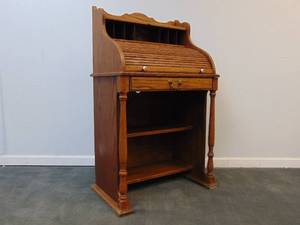lot 165 image: Vintage Roll Top Secretary Desk