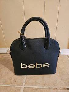 lot 204 image: BEBE Purse