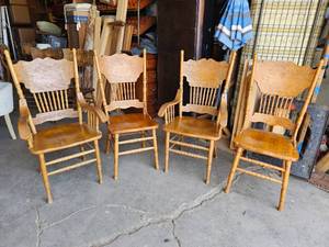 lot 228 image: A-American Set of 4 Wood Dining Chairs Vintage