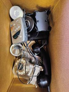 lot 521 image: Miscellaneous Lot of Items