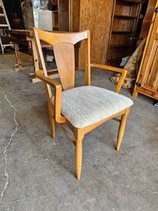lot 380 image: mid century modern dining chair